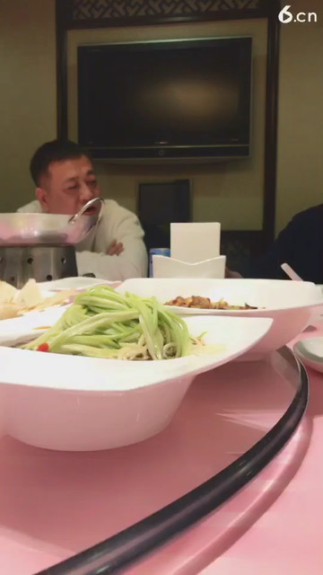 吃饭