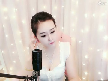 大家说说这个主播漂亮性感吗？