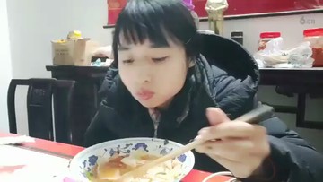 😂