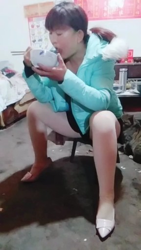 疯癫华嫂
