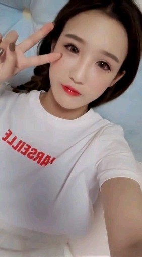 我大儿子还离不开我了睡着了