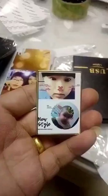 顾客反馈😎印照侧滑打火机金色