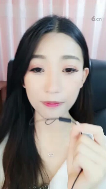 美女