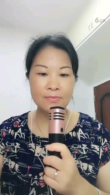 女儿美不美？？？