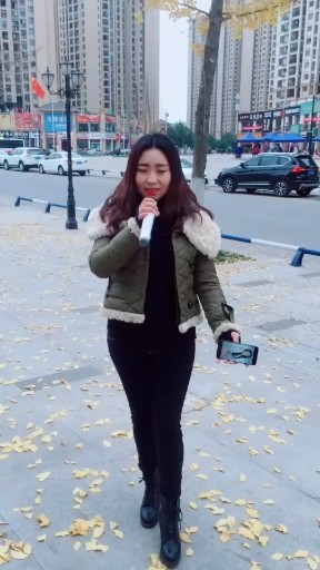 走过咖啡屋