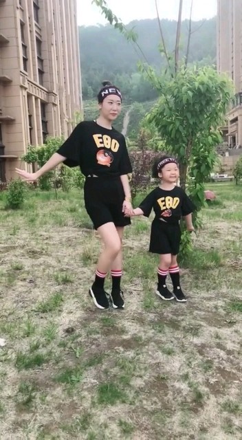 蹦蹦蹦