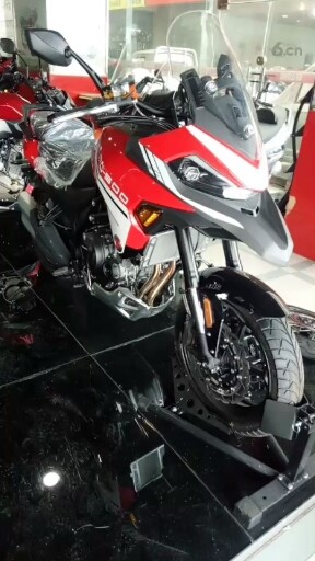 魔瑞500拉力车