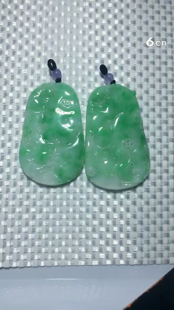 带色年年有鱼