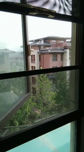 给某个明星家里补漆