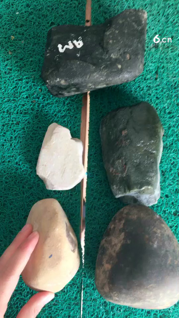 翡翠原石常见的场口料
