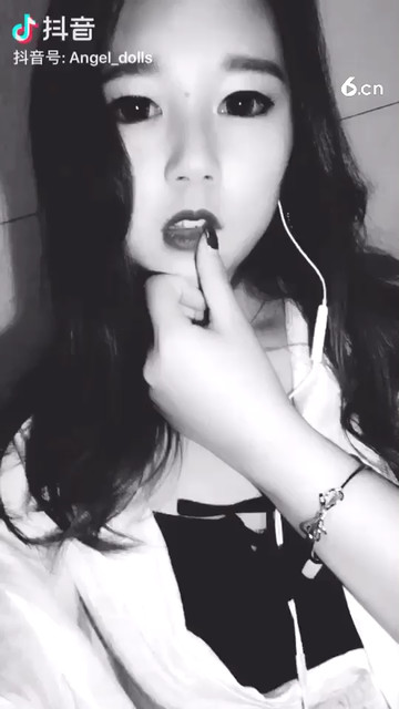 你笑起来  很美 ❤️