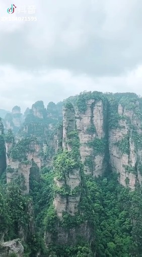 家乡的那山 那水 那人，都很美