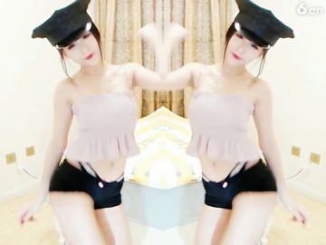 小美女