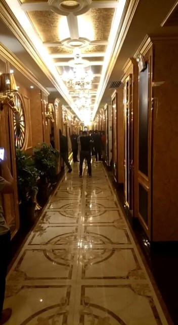 二逼青年欢乐多，找亮点在哪里