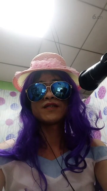 美女