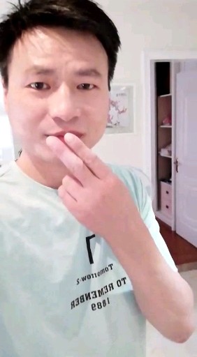 自拍