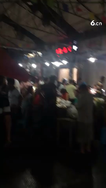 瑞丽姐告夜市戒面