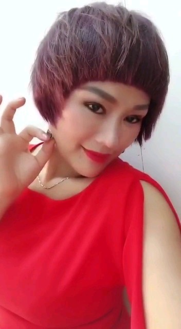 美妞