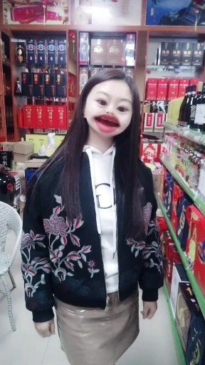 美不美看大嘴。。嘻嘻
