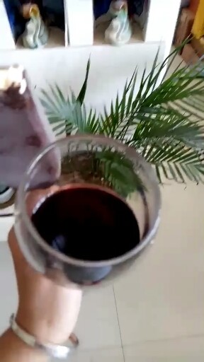 天涯何处无芳草，柳暗花明又一春