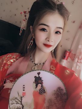 哦吼❤️主播照片