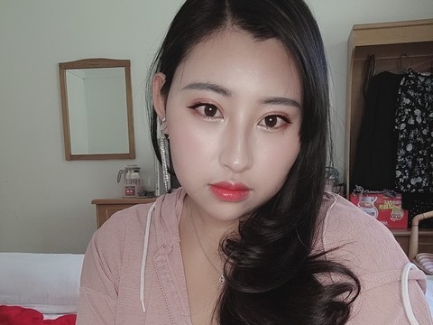 小柔呢海报