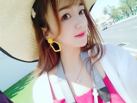 🍃暖海报