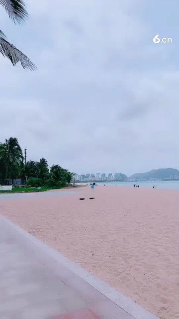三亚湾海边