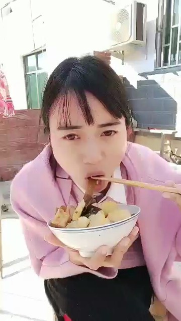 ，😂