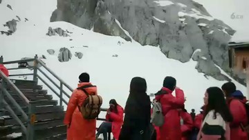 有高原反应，有的游客戴氧气瓶了