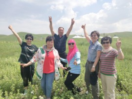 魅力女人唱民歌主播照片