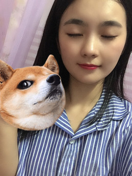 单身菇凉最坚强主播照片