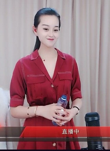 281888@的图片