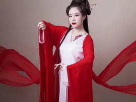 蚊老头子主播照片