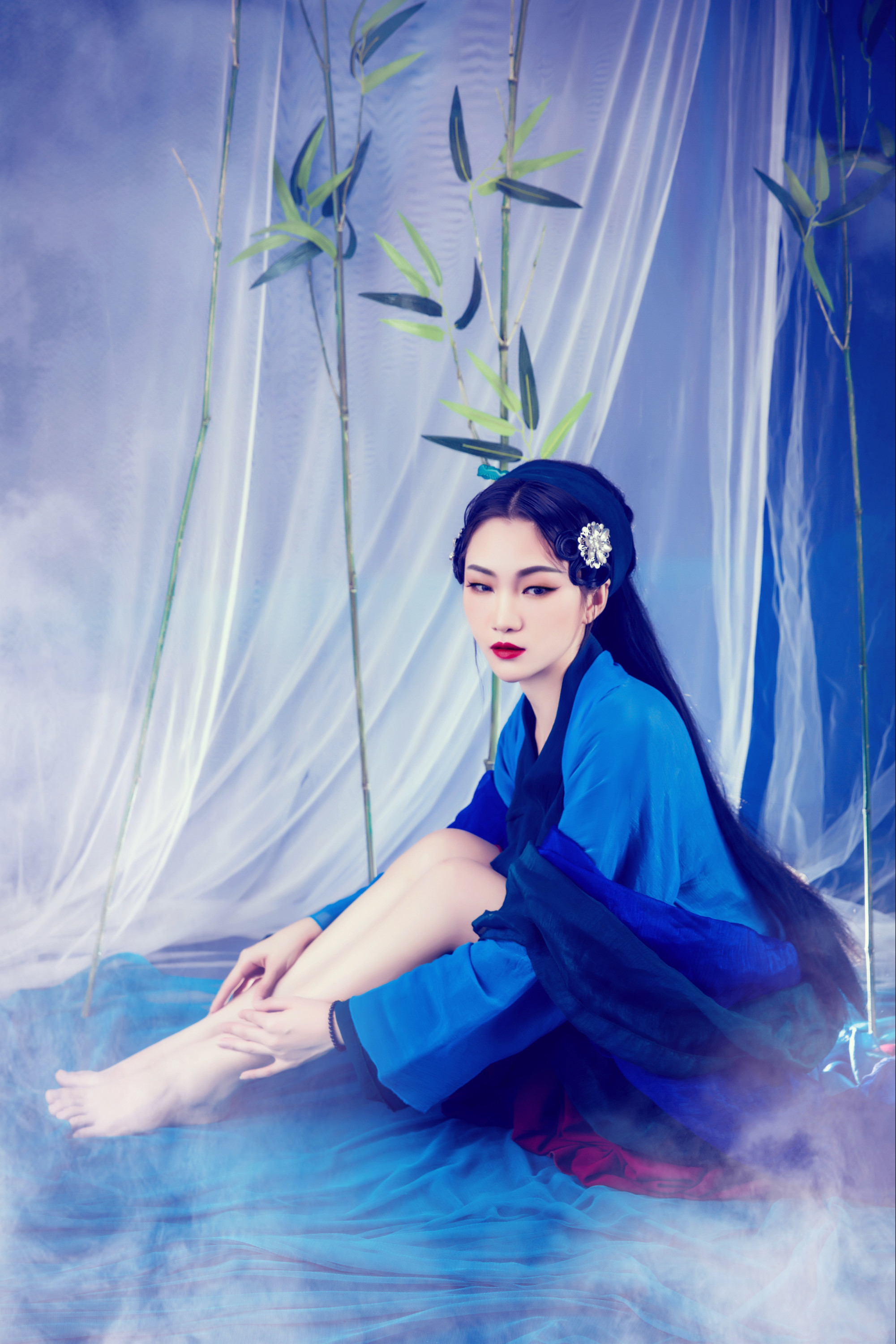 混世大魔王凰灿的图片