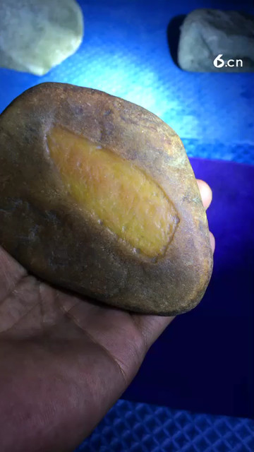 大码砍黄翡