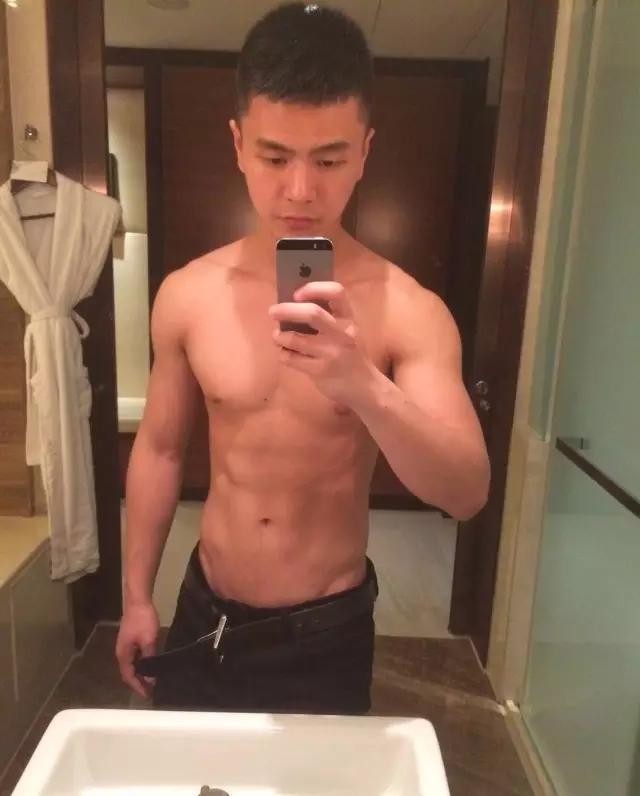 兄台你飘了主播照片