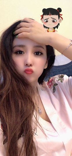 魅丽晴儿主播照片