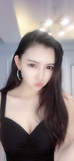 新人西贝哈哈哈哈哈主播照片