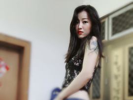 我丑我骄傲ゾ主播照片