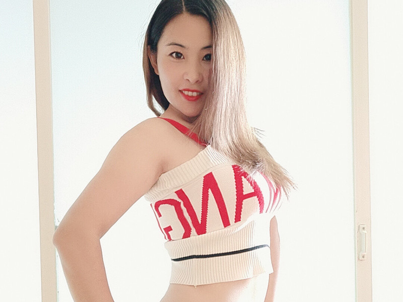 ☔️☆小手冰涼☆💃的主播海报