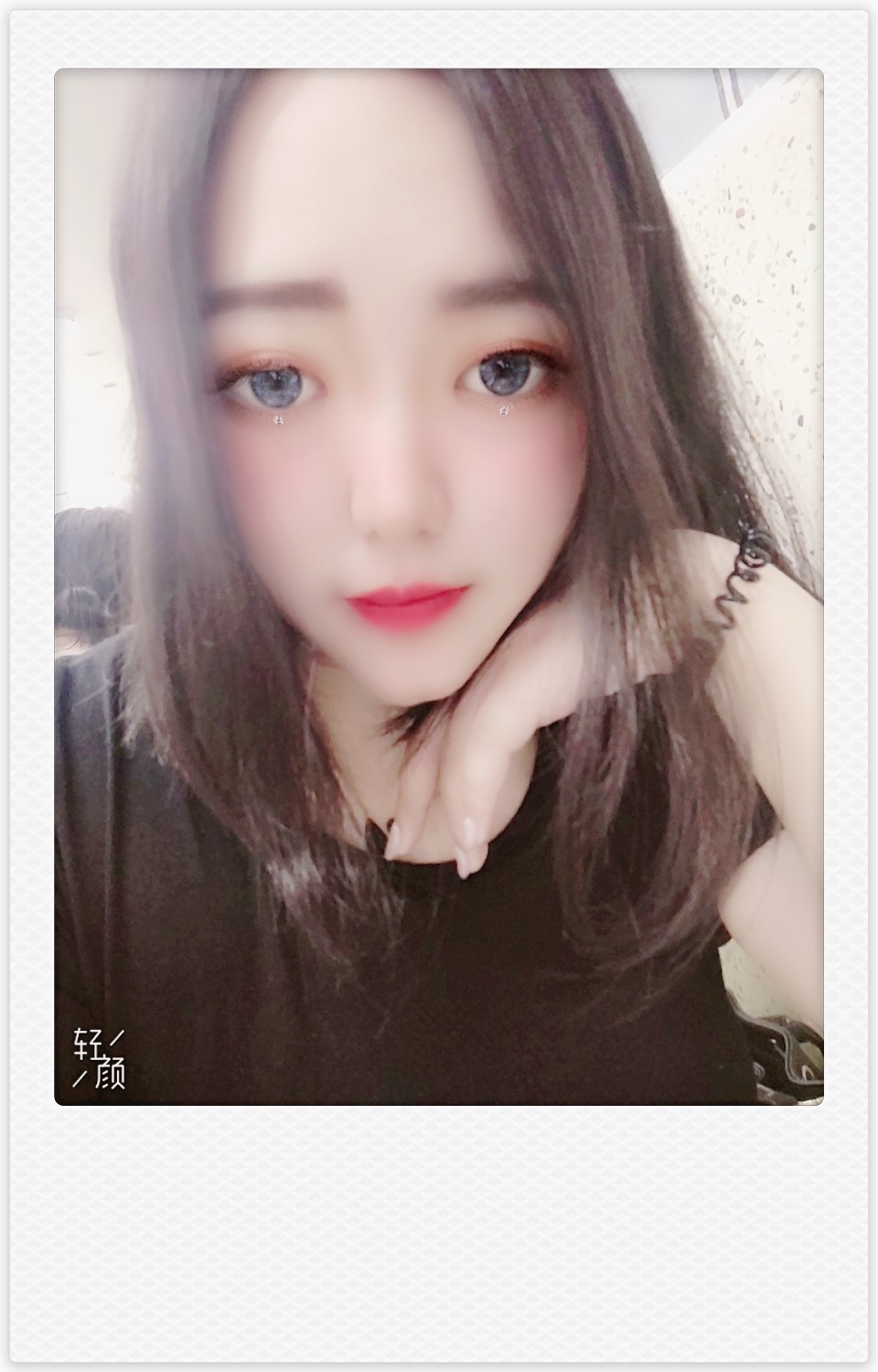 安娜自闭了的主播照片