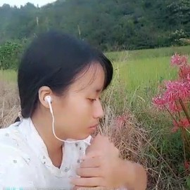 聆🦋听ღ音🦋乐主播照片