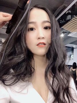 小艺停播主播照片