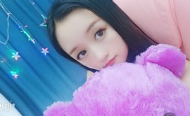 依依休息主播照片