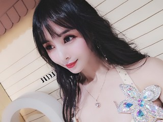 使久y的主播照片