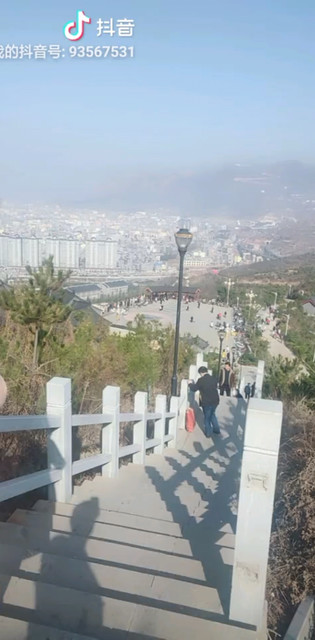 登金山