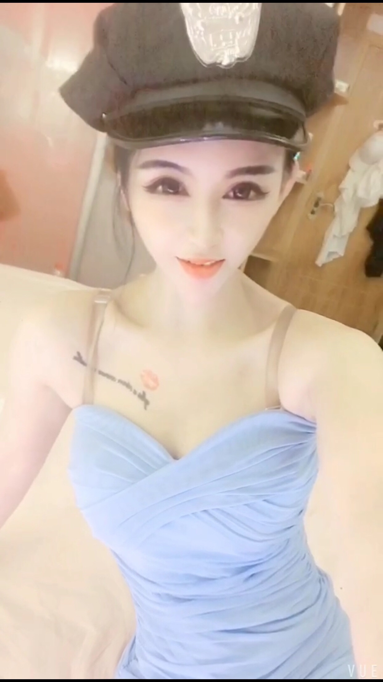 丫頭想升冠的主播照片