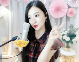 右手还是那个右手！！主播照片