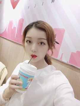 我的小白呀~主播照片